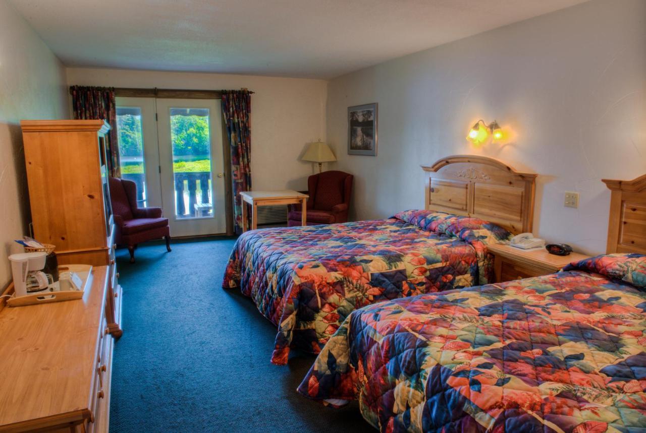 Wildwood On The Lake Lake Placid Exterior photo