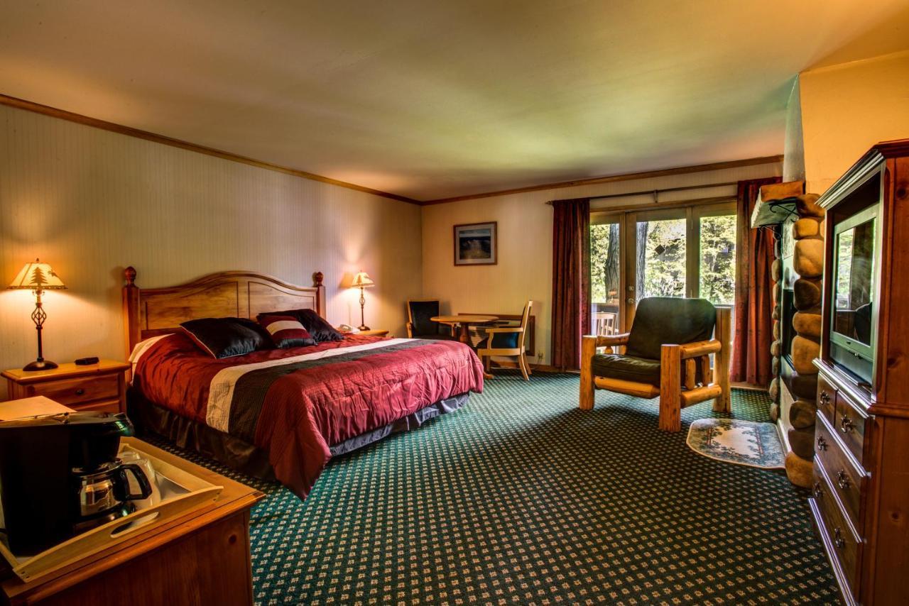 Wildwood On The Lake Lake Placid Exterior photo